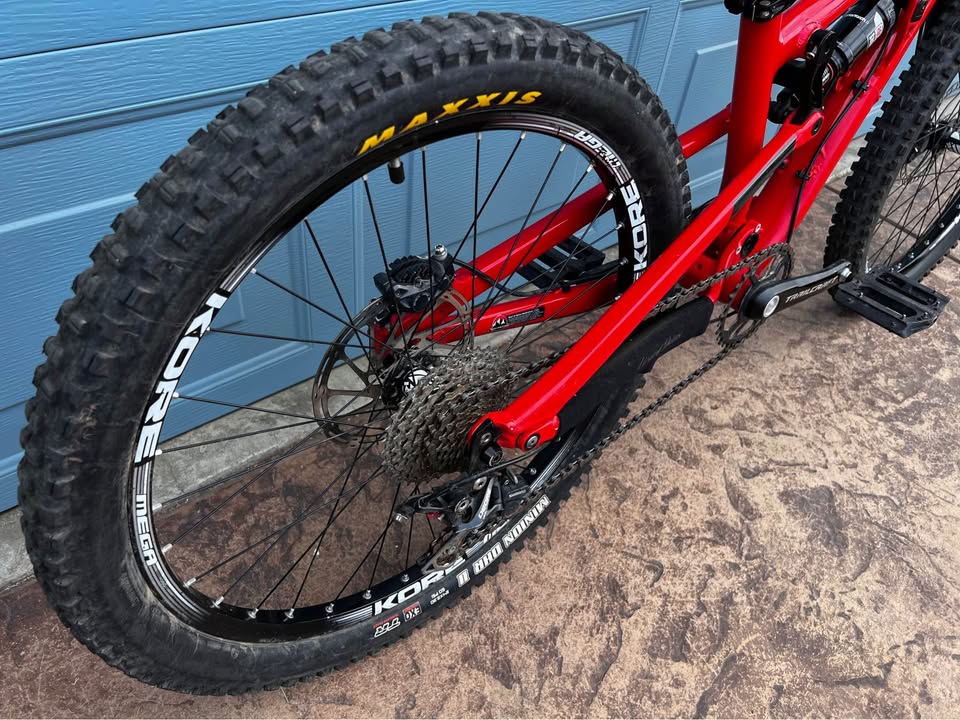 24” Rocky Mountain Reaper - Custom Built Kids Mountain Bike