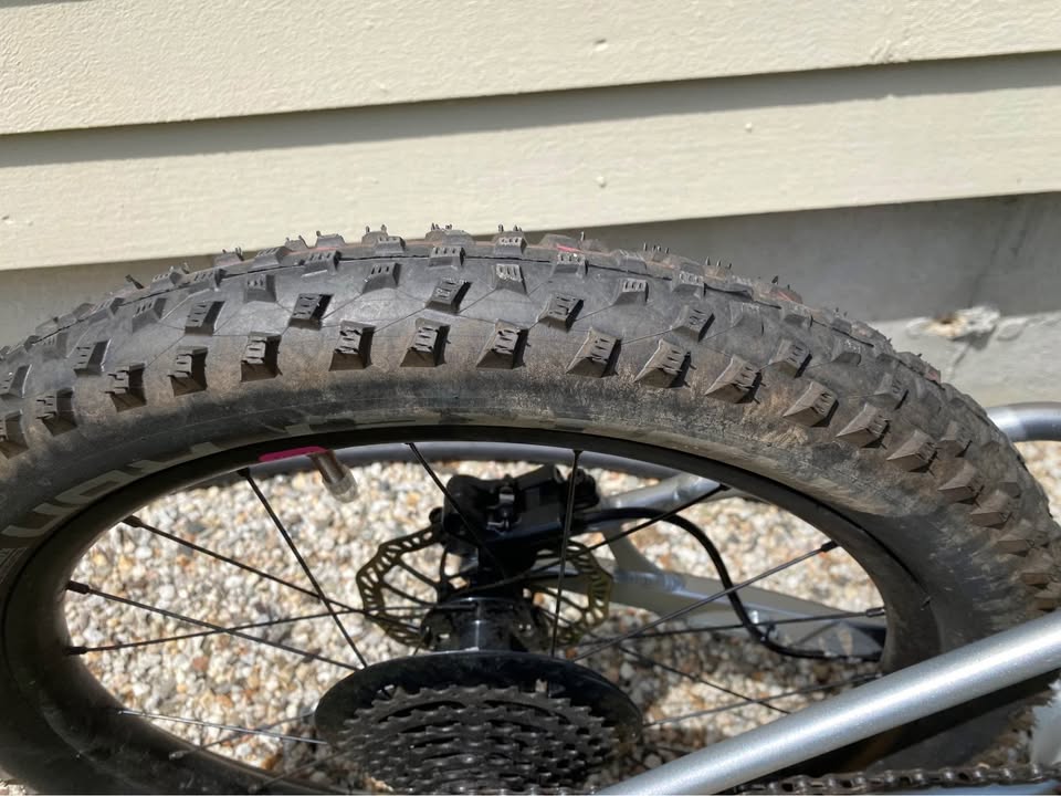 Woom 4 OFF (20” Mountain Bike)