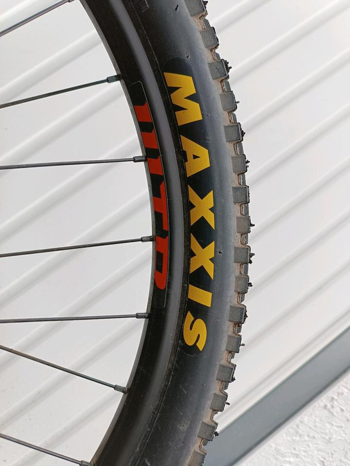 Edles Fully Mountain-Bike `Rocky Mountain` Reaper 26