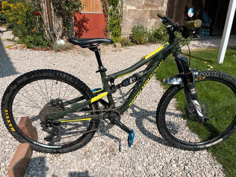 Rocky Mountain Reaper with two sets of wheels 24 and 26 inches 2018